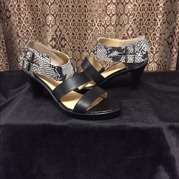 Bella vita B&W heels/pumps - Picture 2 of 8